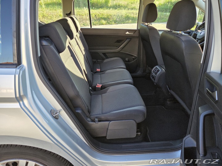Volkswagen Touran 5T1 2016