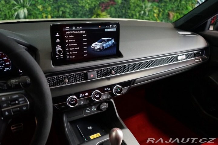 Honda Civic TYPE R*CARPLAY*ZÁRUKA*LED 2023