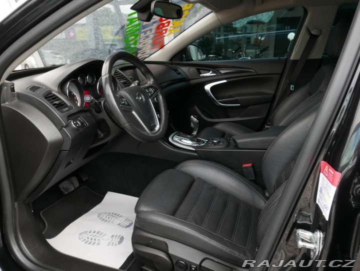 Opel Insignia 2,0 Turbo 162kW Sport Aut 2013
