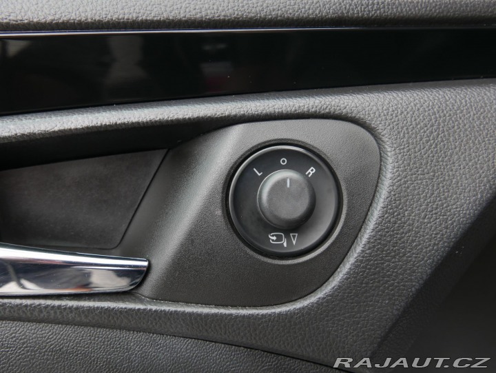 Opel Insignia 2,0 Turbo 162kW Sport Aut 2013