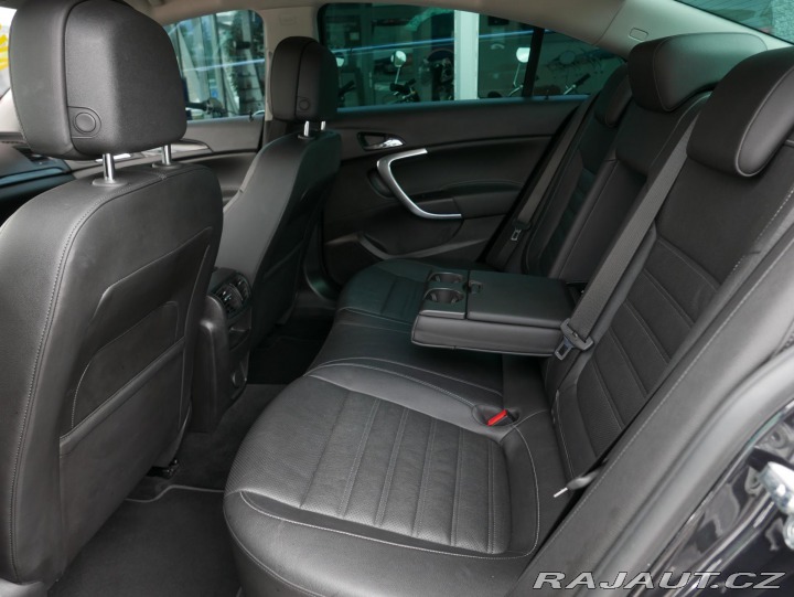 Opel Insignia 2,0 Turbo 162kW Sport Aut 2013