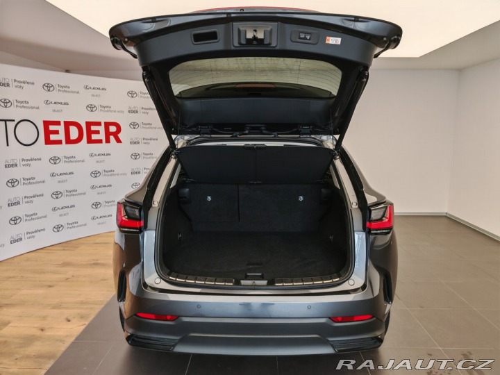 Lexus Ostatní modely NX 450h plus 2.5 450h+ 4×4 E-FOUR Pres 2024