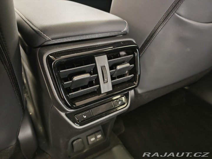 Lexus Ostatní modely NX 450h plus 2.5 450h+ 4×4 E-FOUR Pres 2024