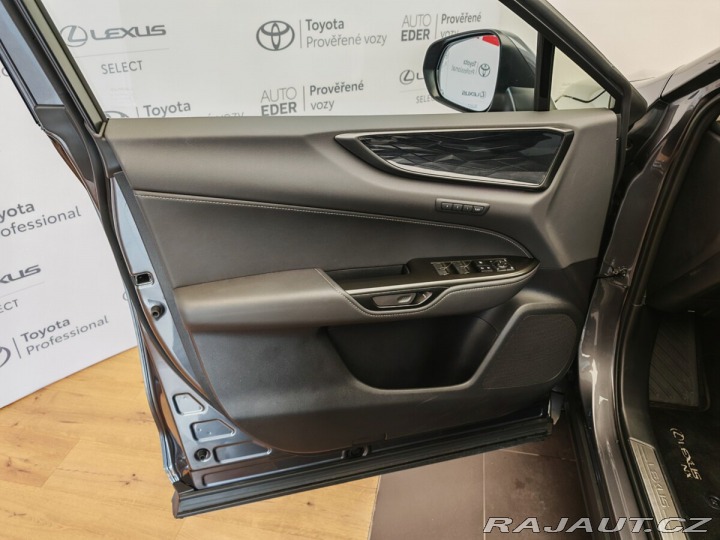 Lexus Ostatní modely NX 450h plus 450h+ Plug-in Hybrid PRES 2024
