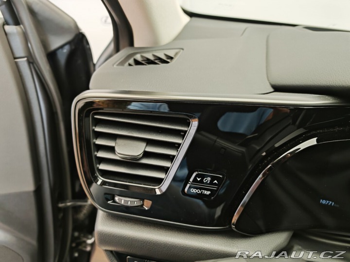 Lexus Ostatní modely NX 450h plus 2.5 450h+ 4×4 E-FOUR Pres 2024