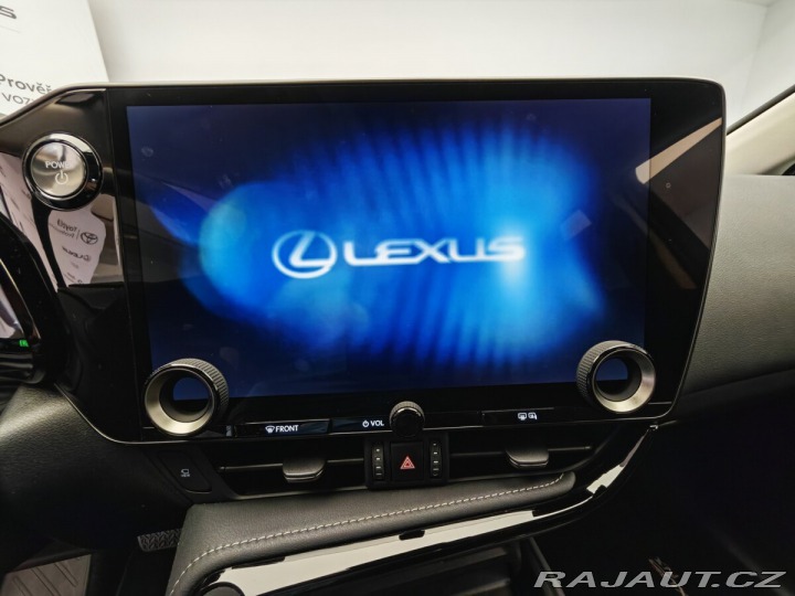 Lexus Ostatní modely NX 450h plus 450h+ Plug-in Hybrid PRES 2024