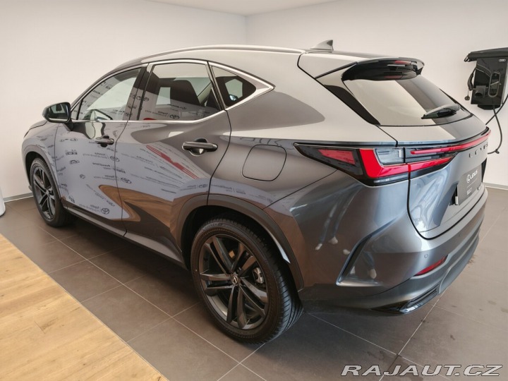 Lexus Ostatní modely NX 450h plus 450h+ Plug-in Hybrid PRES 2024