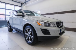 Volvo XC60 2.4 D AWD/AT,nez.top,tažn 2011