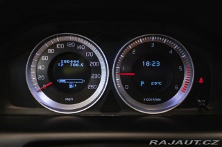 Volvo XC60 2.4 D AWD/AT,nez.top,tažn 2011
