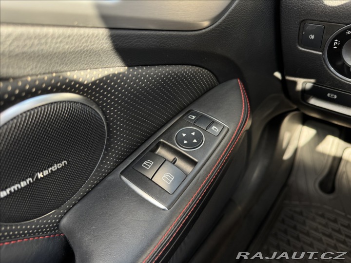 Mercedes-Benz SLK 250 2011