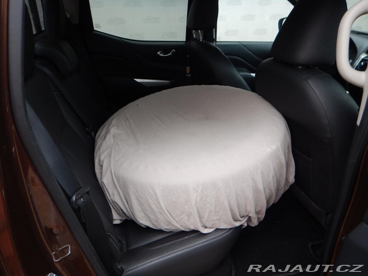 Nissan Navara 2.3 dCi, 4x4, TAŽNÉ 2016