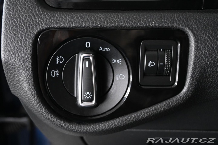 Volkswagen Golf 1,6 TDi 81kW ALLSTAR Záru 2016