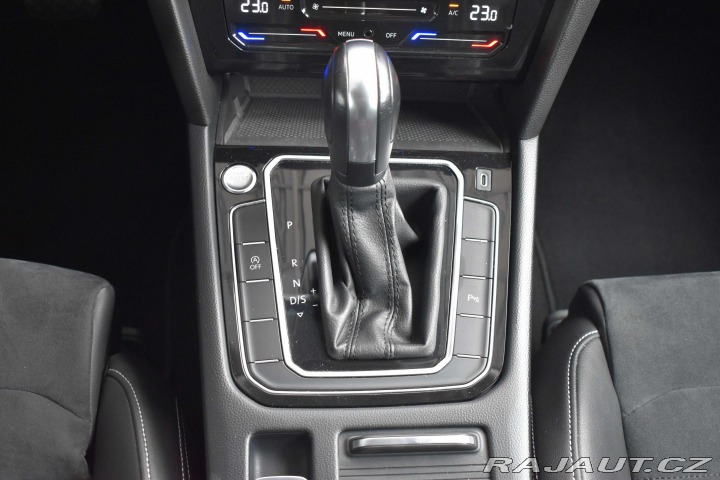 Volkswagen Passat 2.0 TDI 110kW DSG*TAŽNÉ*M 2021