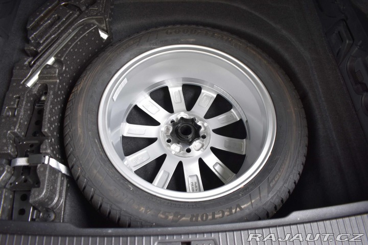 Volkswagen Passat 2.0 TDI 110kW DSG*TAŽNÉ*M 2021