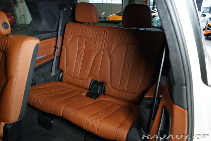 BMW X7 M60i*ZÁRUKA*MERINO*PANO*T 2023