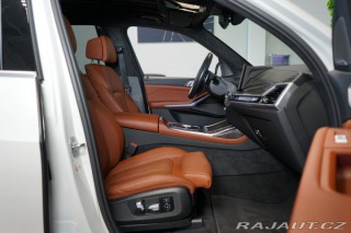 BMW X7 M60i*ZÁRUKA*MERINO*PANO*T 2023