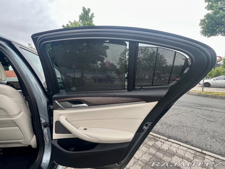 BMW 5 4,4 550i 2017 M / xDriv 2017