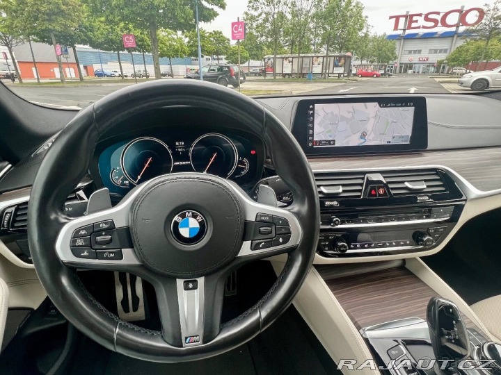 BMW 5 4,4 550i 2017 M / xDriv 2017