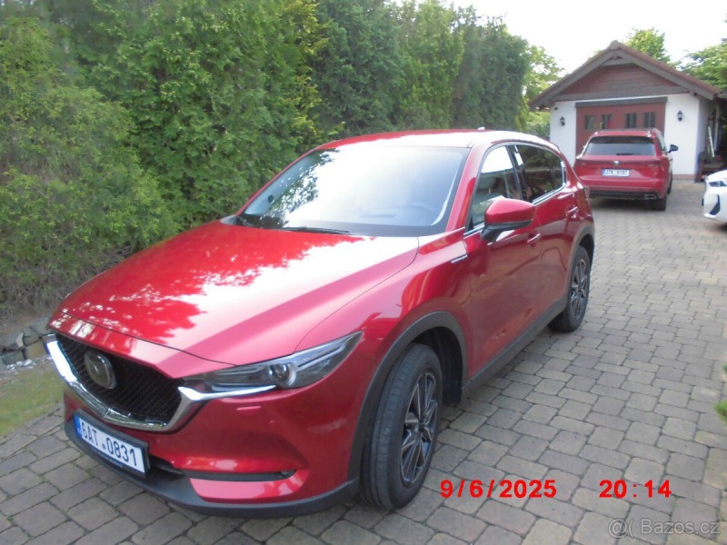 Mazda CX-5 2,5   benzín 4x4 AT