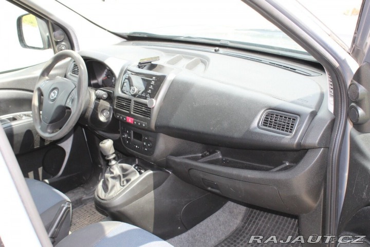 Opel Combo 1,6 CDTI 2013 1800