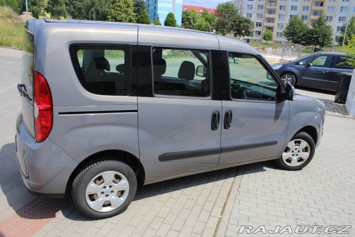 Opel Combo 1,6 CDTI 2013 1800