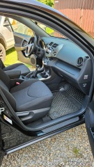 Toyota RAV4 2,2 2011