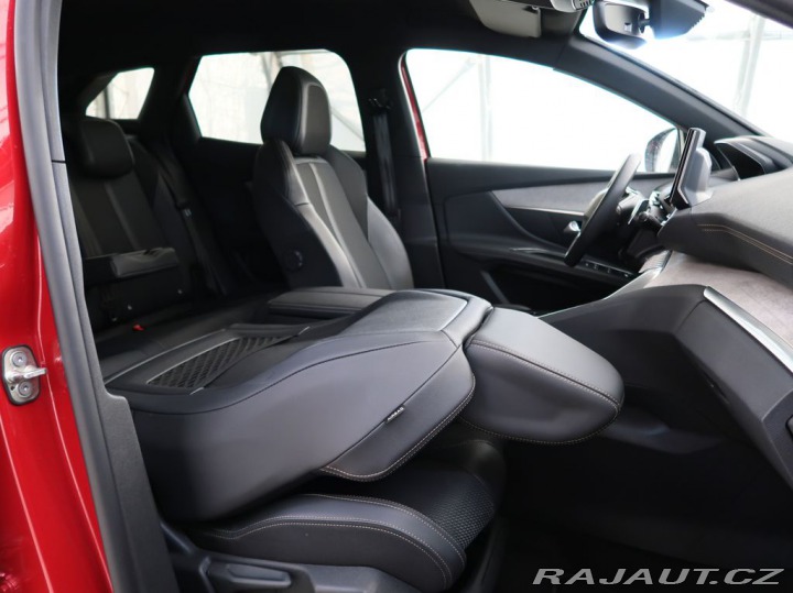 Peugeot 3008 1.6PHEV,CZ,1Maj,GT,AT8 2023