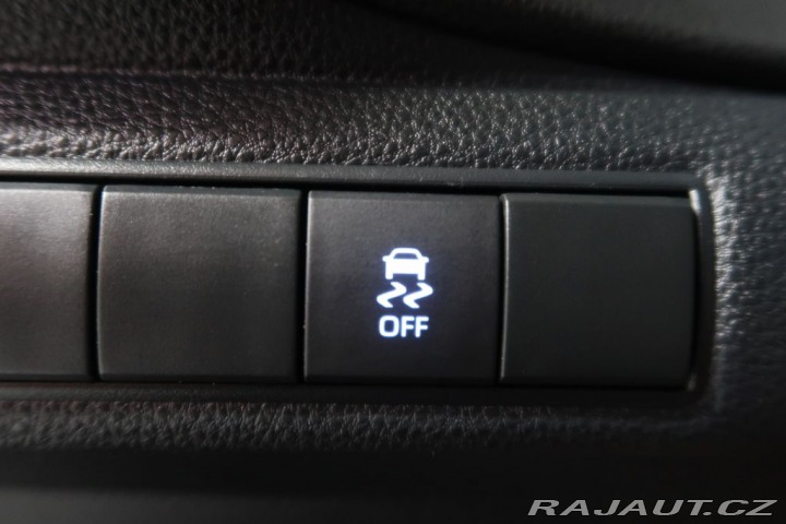 Toyota Corolla 1.8Hybrid,CZ,1Maj,Active 2021