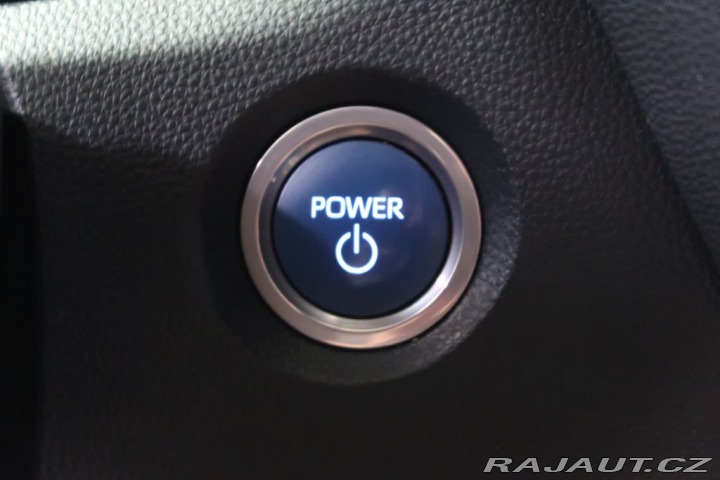 Toyota Corolla 1.8Hybrid,CZ,1Maj,Active 2021