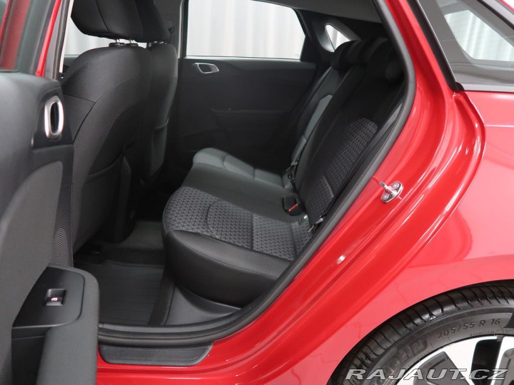 Kia Ceed SPIN - K odběru od IHNED 2025