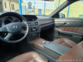 Mercedes-Benz E 350CDI 4Matic ČR 2012