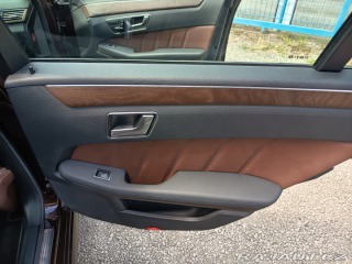 Mercedes-Benz E 350CDI 4Matic ČR 2012