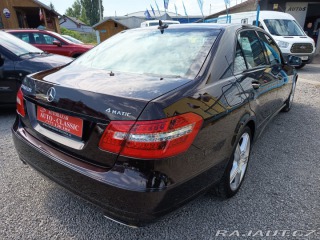 Mercedes-Benz E 350CDI 4Matic ČR 2012