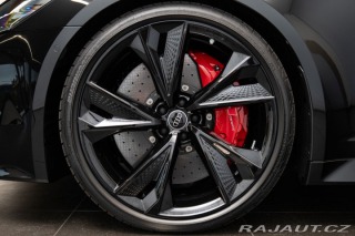 Audi RS6 Avant 2024