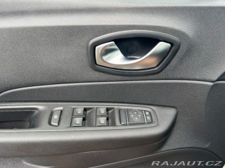 Renault Captur 0,9 TCe 66kW Zen 1. Majit 2017