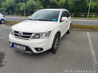 Fiat Freemont 
