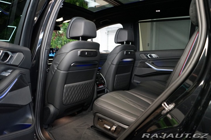 BMW X7 40i*xDRIVE*PANO*7MÍST*MER 2023