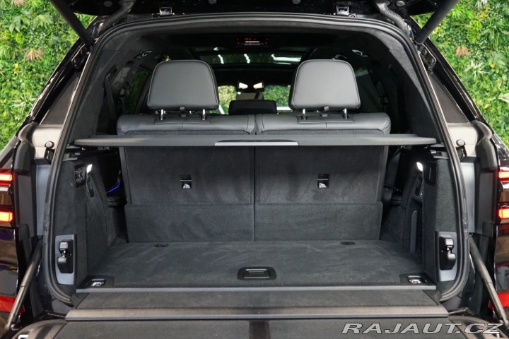 BMW X7 40i*xDRIVE*PANO*7MÍST*MER 2023