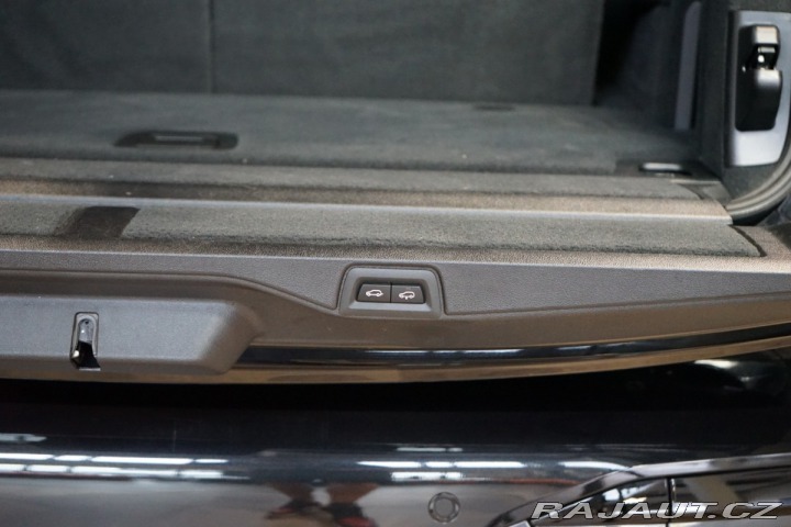 BMW X7 40i*xDRIVE*PANO*7MÍST*MER 2023