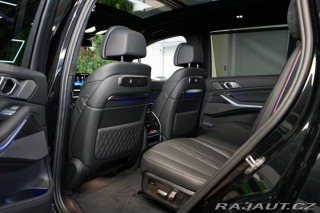 BMW X7 40i*xDRIVE*PANO*7MÍST*MER 2023