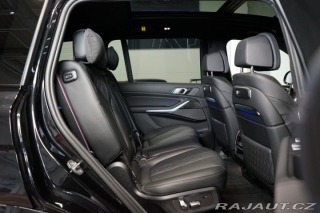 BMW X7 40i*xDRIVE*PANO*7MÍST*MER 2023