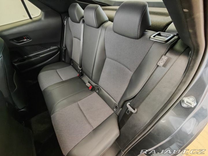 Toyota C-HR 2.0 Hybrid 4x2 Executive 2024