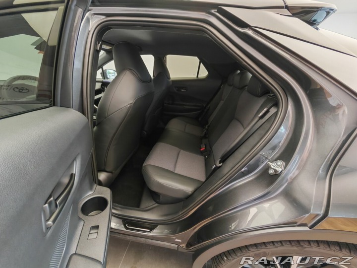 Toyota C-HR 2.0 Hybrid 135kW E-CVT Ex 2024