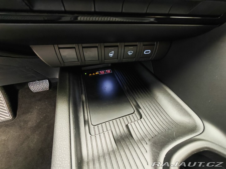 Toyota C-HR 2.0 Hybrid 4x2 Executive 2024