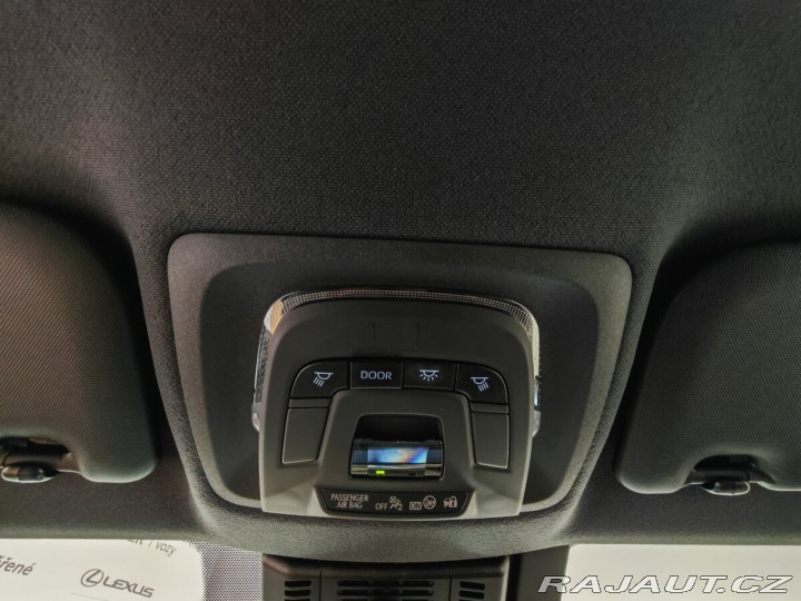 Toyota C-HR 2.0 Hybrid 135kW E-CVT Ex 2024