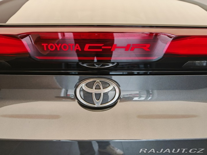 Toyota C-HR 2.0 Hybrid 135kW E-CVT Ex 2024