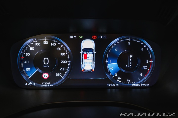Volvo XC60 D4 AWD/AT 140kW Momentum 2018