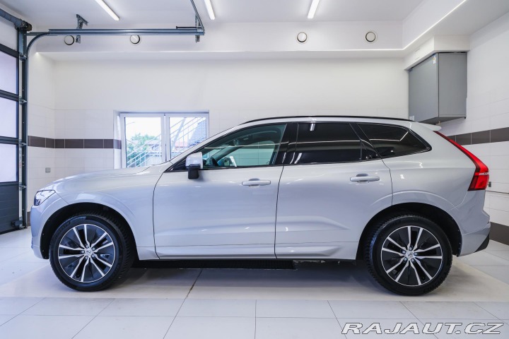 Volvo XC60 D4 AWD/AT 140kW Momentum 2018