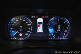 Volvo XC60 D4 AWD/AT 140kW Momentum 2018