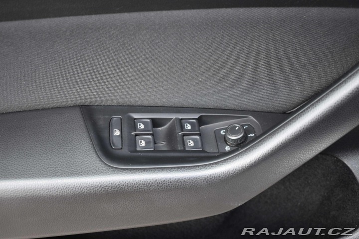 Volkswagen Passat 1.5 TSI DSG*TAŽNÉ*360° KA 2019